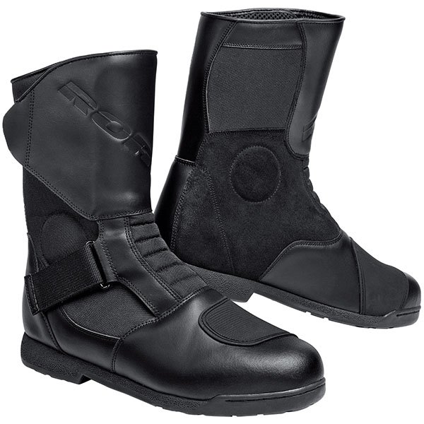 Road Tour Star Leather Boots - Black
