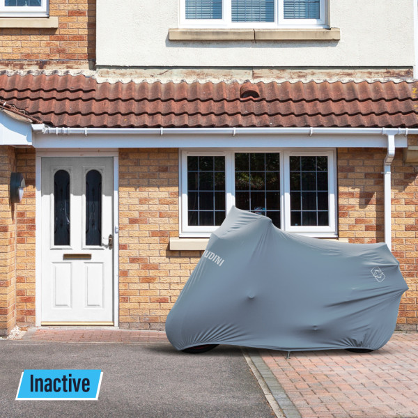 01_oxford_houdini_cover_driveway_inactive.jpg