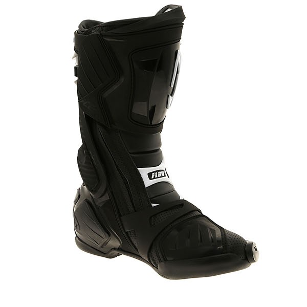 Forma_Ice_Pro_Flow_Boots-Black_front_right_quarter_353756.jpg