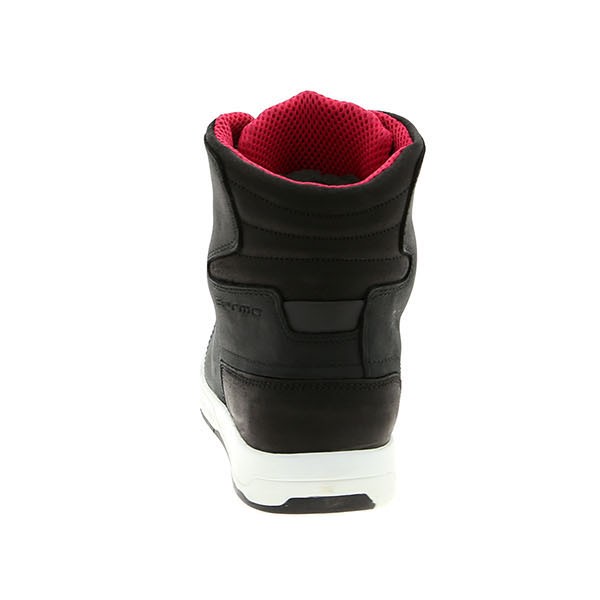 Forma_Swift_Dry_Lady_Boots-Black-White_rear_heel_419977.jpg