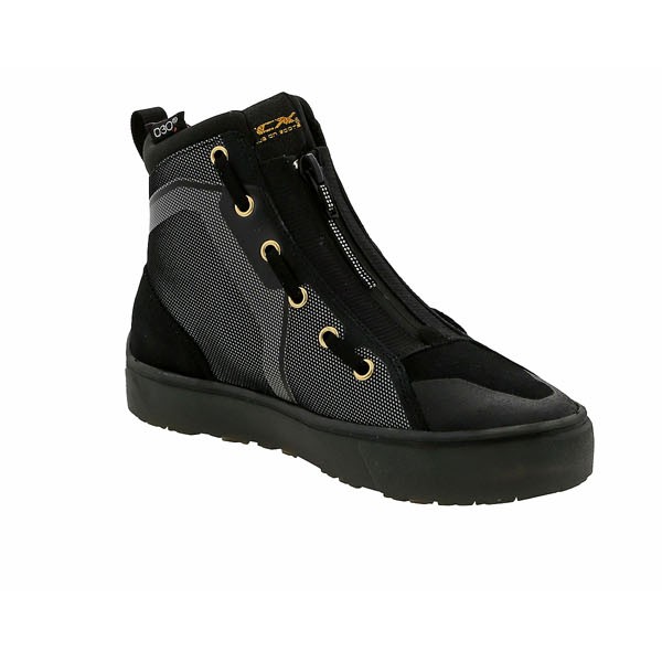 TCX_Ikasu_Lady_WP_Boots-Black_front_right_quarter_514597.jpg
