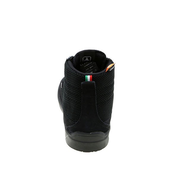 TCX_Street_3_Air_Boots-Black_rear_heel_514661.jpg