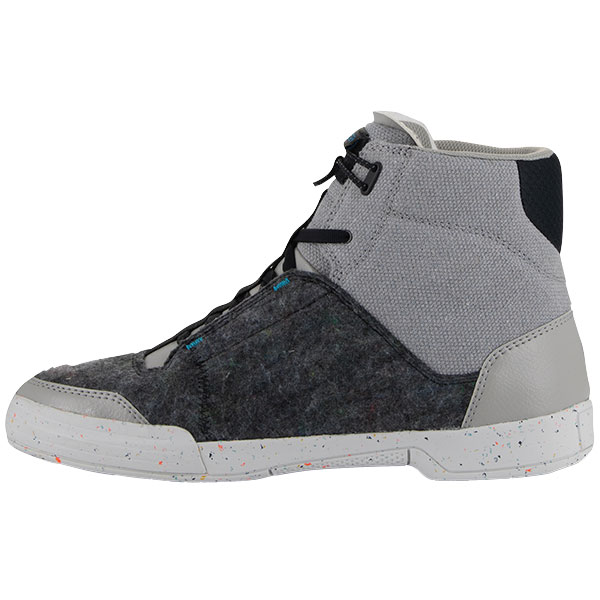 alpinestars_boots_circal-riding-shoes_grey-black-methyl-blue_detail3.jpg