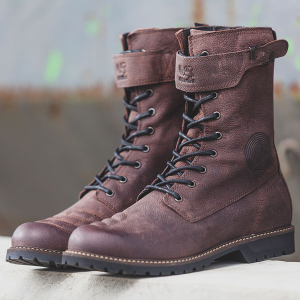 alpinestars firm boots