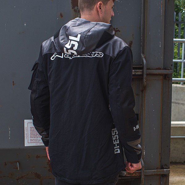 alpinestars_diesel_daiji_textile_jacket_black_lifestyle-4.jpg