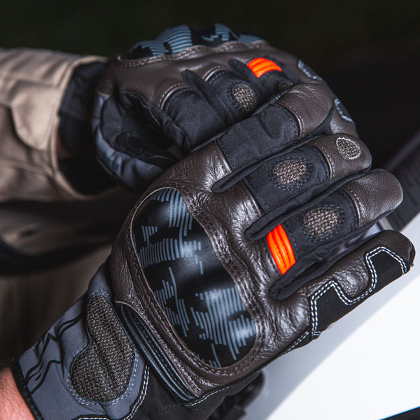 76％以上節約 アルパインスターズ SUPERTECH G 123 BK WH RD S kead.al