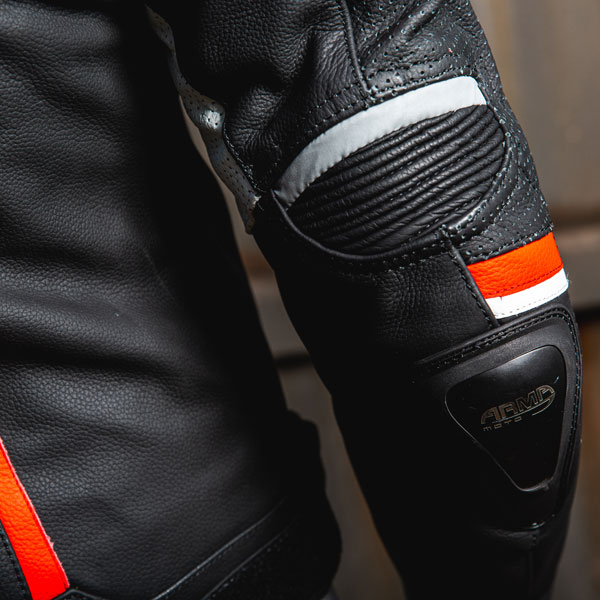armr-moto_leather_jacket_harada-r_black-red_lifestyle8.jpg