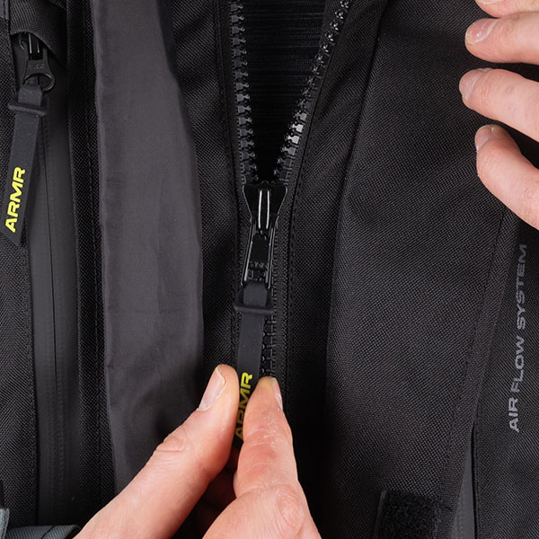 armr_textile_jacket_wp_kiso_4_black_green_fluo_yellow_detail9.jpg