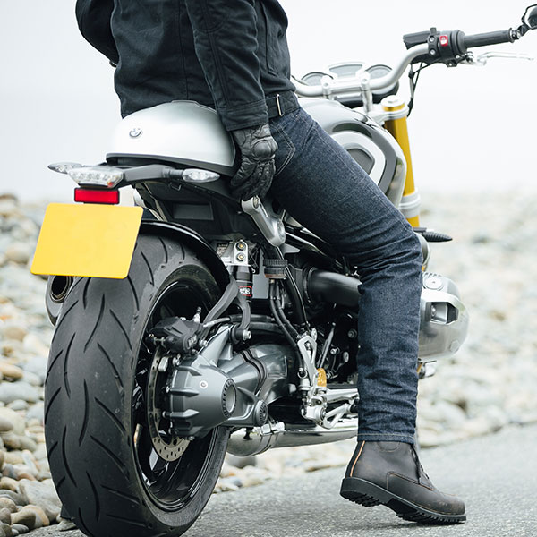 bull-it_jeans_covec_stealth_dark-blue_lifestyle.jpg
