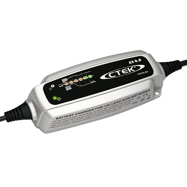 ctek_battery-charger_xs-08-automatic-compact-charger-maintainer_detail1.jpg