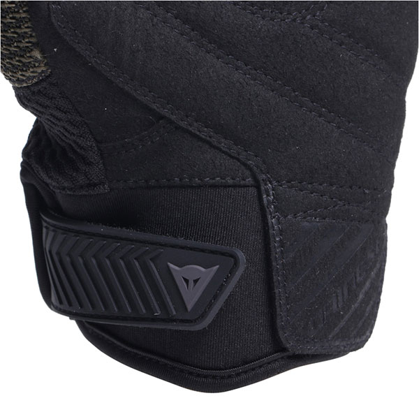 dainese_gloves-textile_torino_black-grape-leaf_detail8.jpg