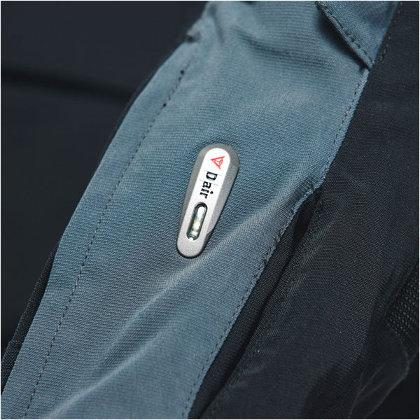 dainese_jacket-textile_stelvio-d-air_black-ebony_detail6.jpg