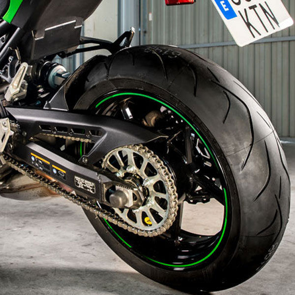 dunlop_tyre_sportsmart-3_life-1.jpg