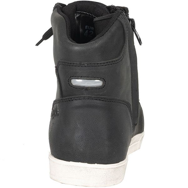 dxr_boots-leather_clayton_black_detail2.jpg