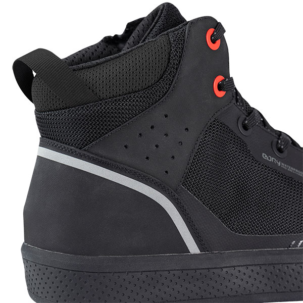 eleveit_boots_skyline-air-wp_black_detail2.jpg