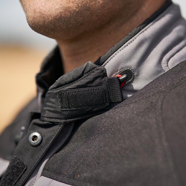 flm-touring-textile-jacket-red-detail-4.jpg