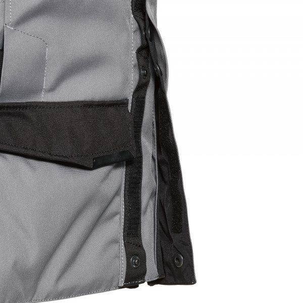 flm_textile-jacket_touring-3.0_black-grey-red_detail3.jpg