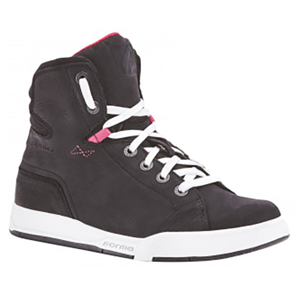forma_boots_swift-dry-lady_black_detail1.jpg