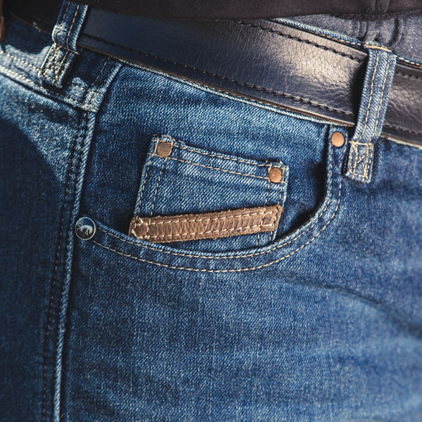 furygan_jeans_kevlar_stretch-ghost_lifestyle10.jpg