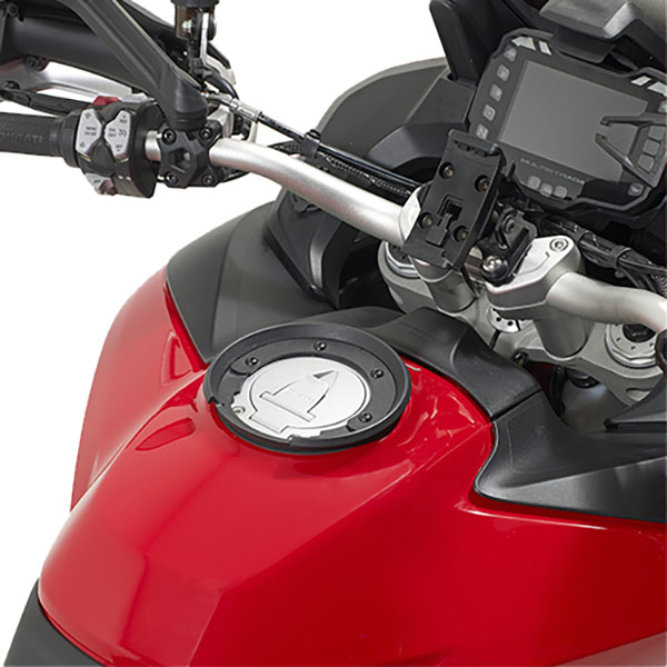 givi_fitting-kit_bf11.jpg
