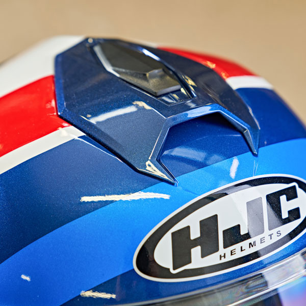 hjc_helmet_i90_hollen_red-white-blue_lifestyle7.jpg