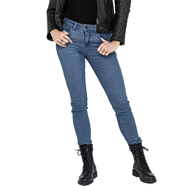 john-doe_jeans_ladies-mono-ruby-aramid-denim_light-blue_lifestyle2.jpg