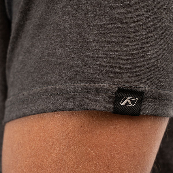 klim_discovery-tri-blend-t-shirt_heathered-charcoal-hi-vis_lifestyle5.jpg