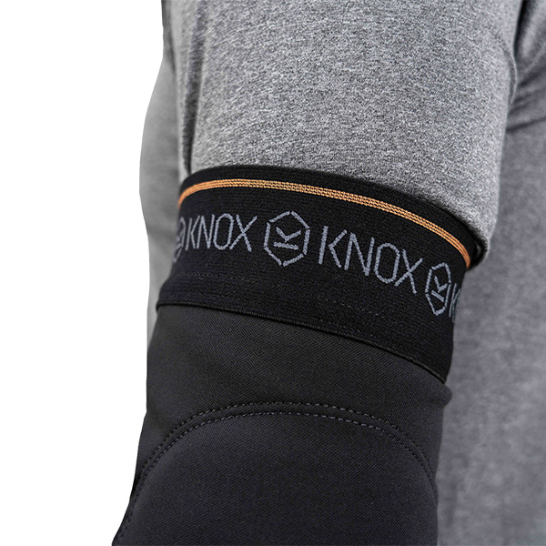 knox_bosy-armour_action-pro-elbow_lifestyle3.jpg