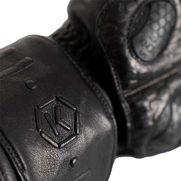 knox_coniston_textile_glove_black_detail9.jpg