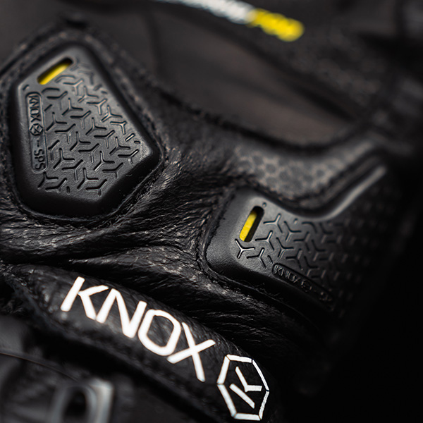 knox_handroid_mk5_pod_black_glove_detail11.jpg