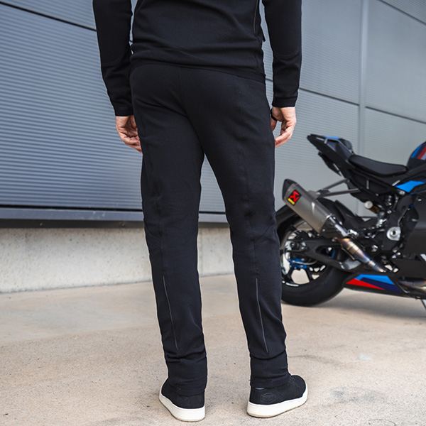 knox_shield_tracksuit_black_detail_5.jpg