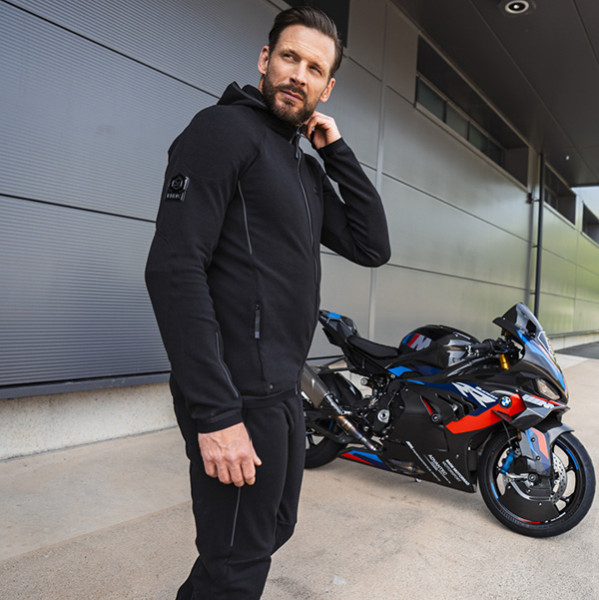 knox_shield_tracksuit_hoody_black_detail8.jpg