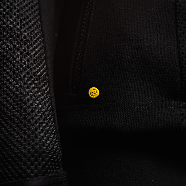 knox_urbane_pro_mk3_black_detail7.jpg