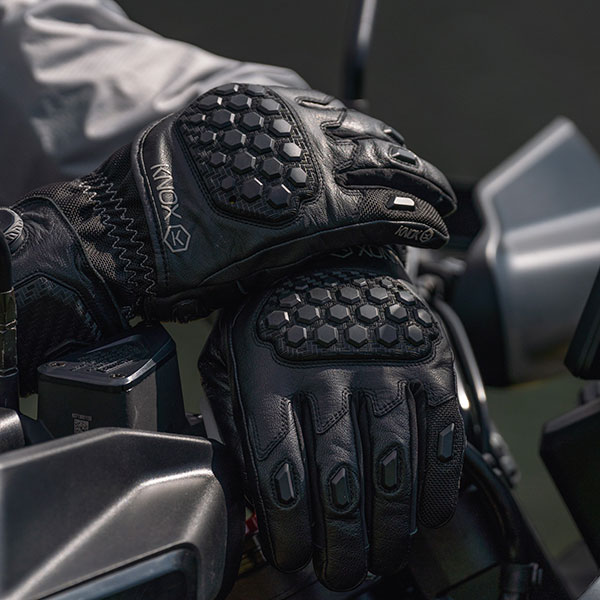 Knox Zero 4 Winter Gloves Black FREE UK DELIVERY
