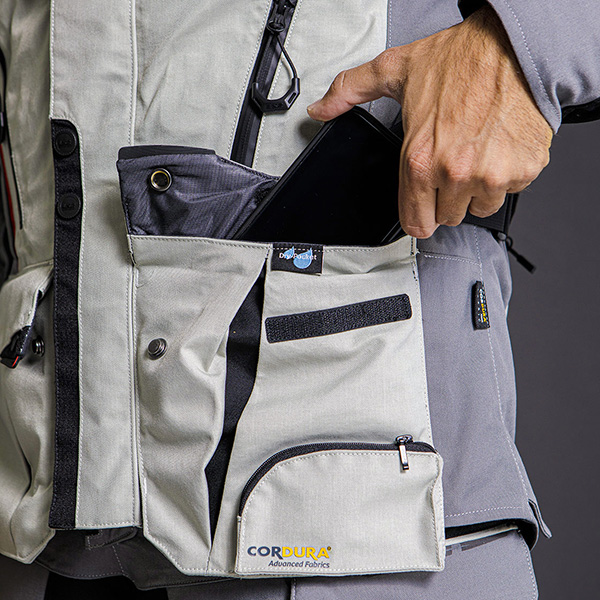 ls2_jacket-textle_apollo_grey-black-red_lifestyle3.jpg