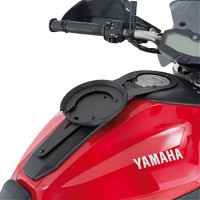 Givi BF21 Tanklock Attachment Flange - Yamaha MT-07 (14-17)