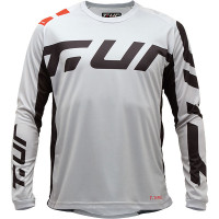 T.ur T-Three Long-Sleeved T-Shirt - Light Grey / Red