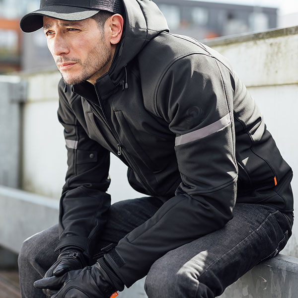 merlin_flare-laminated-d3o-textile-jacket_black_lifestyle3.jpg