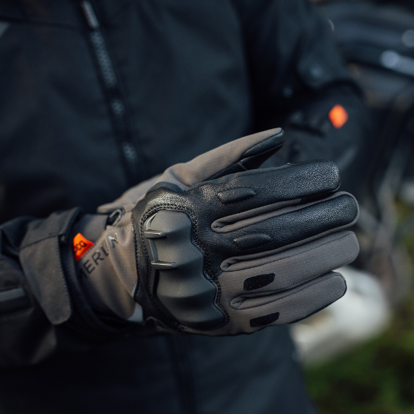 merlin_gloves_denali_grey_detail2.jpg