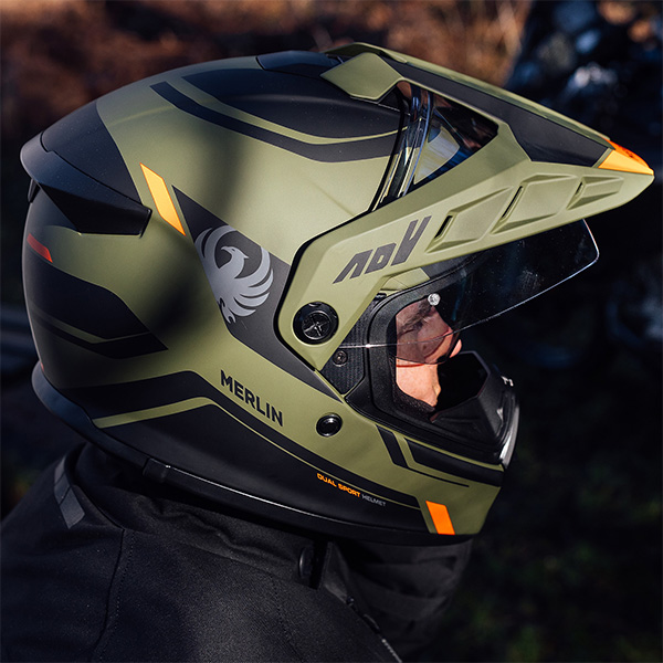 merlin_helmets_torres_block-matt-green_lifestyle3.jpg