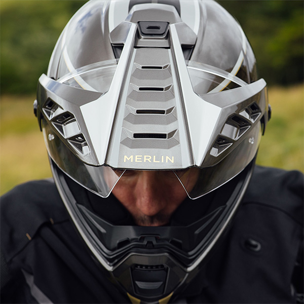 merlin_helmets_torres_speed-grey_lifestyle3.jpg