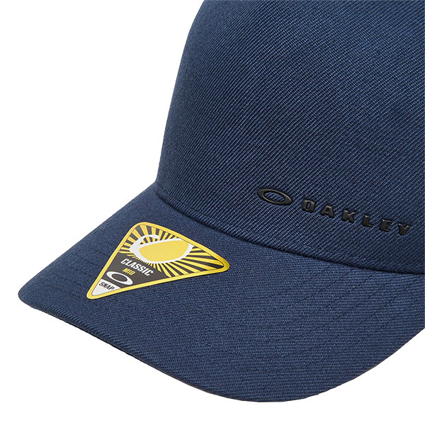 oakley_casual-wear_cap_chalten_team-navy_detail2.jpg
