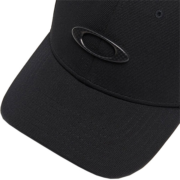 oakley_casual-wear_cap_tincan_black-carbon-fibre_detail2.jpg