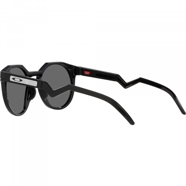 oakley_sunglasses_hstn_matt-black-polarized-black-prizm-grey-gradient-lens_detail4.jpg