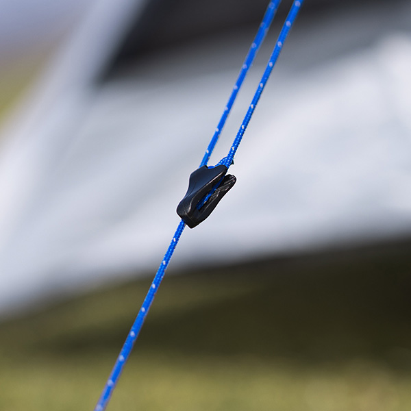 oxford_accessories_micro-tent_lifestyle6.jpg