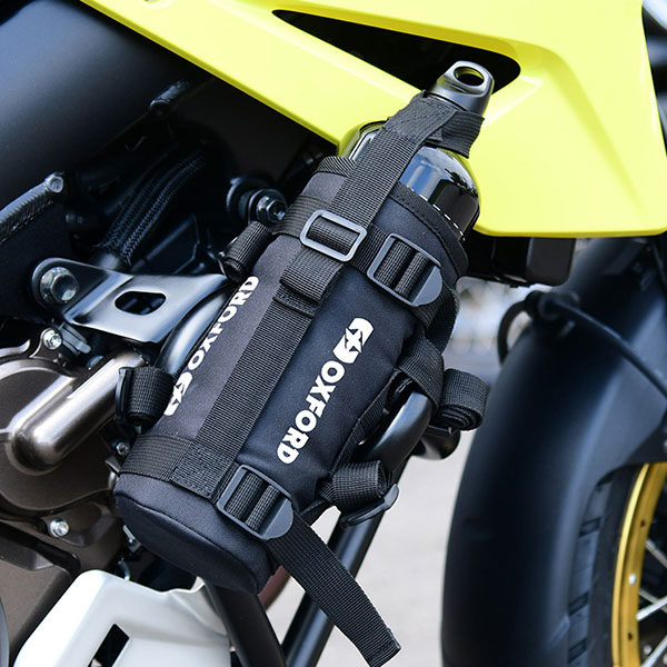 oxford_accessory_drinks-and-fuel-bottle-carrier_lifestyle2.jpg