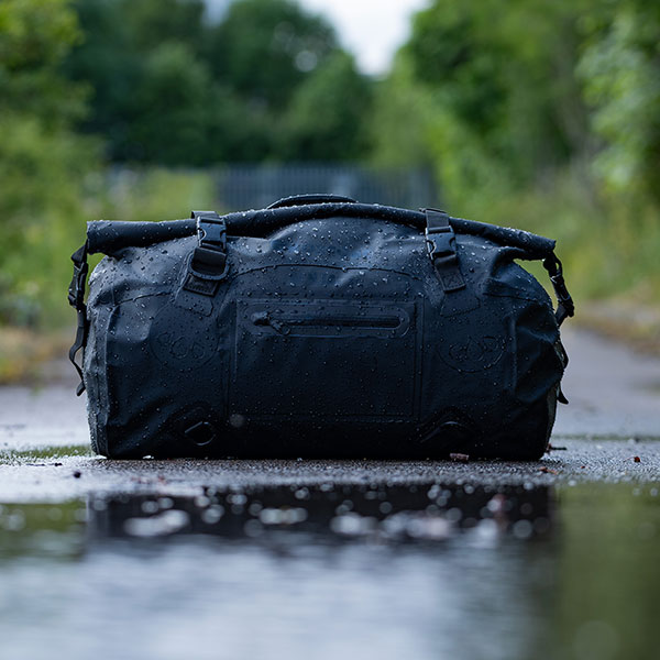 Oxford Aqua T30 Roll Bag - Black - FREE UK DELIVERY