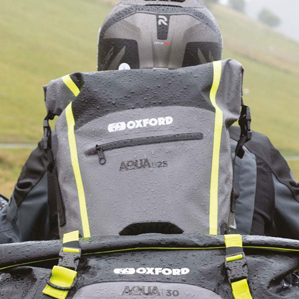 oxford_backpack_aqua-b25_black-grey-yellow_lifestyle1.jpg