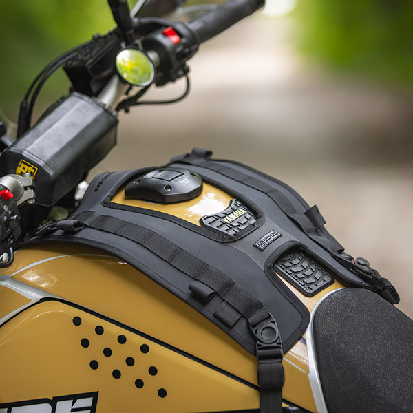 oxford_luggage_atlas-tank-harness_lifestyle2.jpg