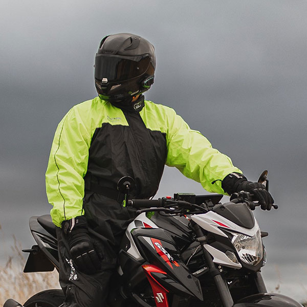 thumbnail image 2 of Oxford Stormseal One-Piece Motorcycle Rain Suit - Waterproof Windproof Hi-Vis 2 of 6